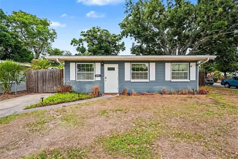 3901 13th Avenue N St Petersburg FL 33713