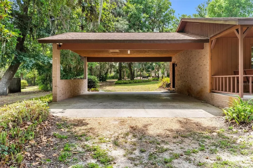 6400 Sunnyside Drive Leesburg FL 34748