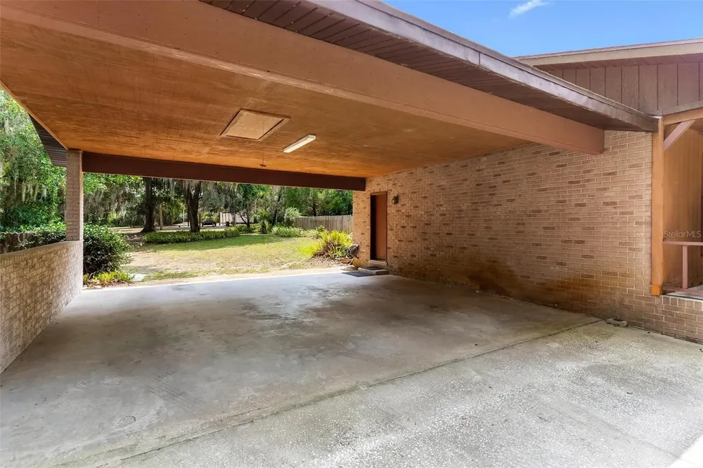6400 Sunnyside Drive Leesburg FL 34748