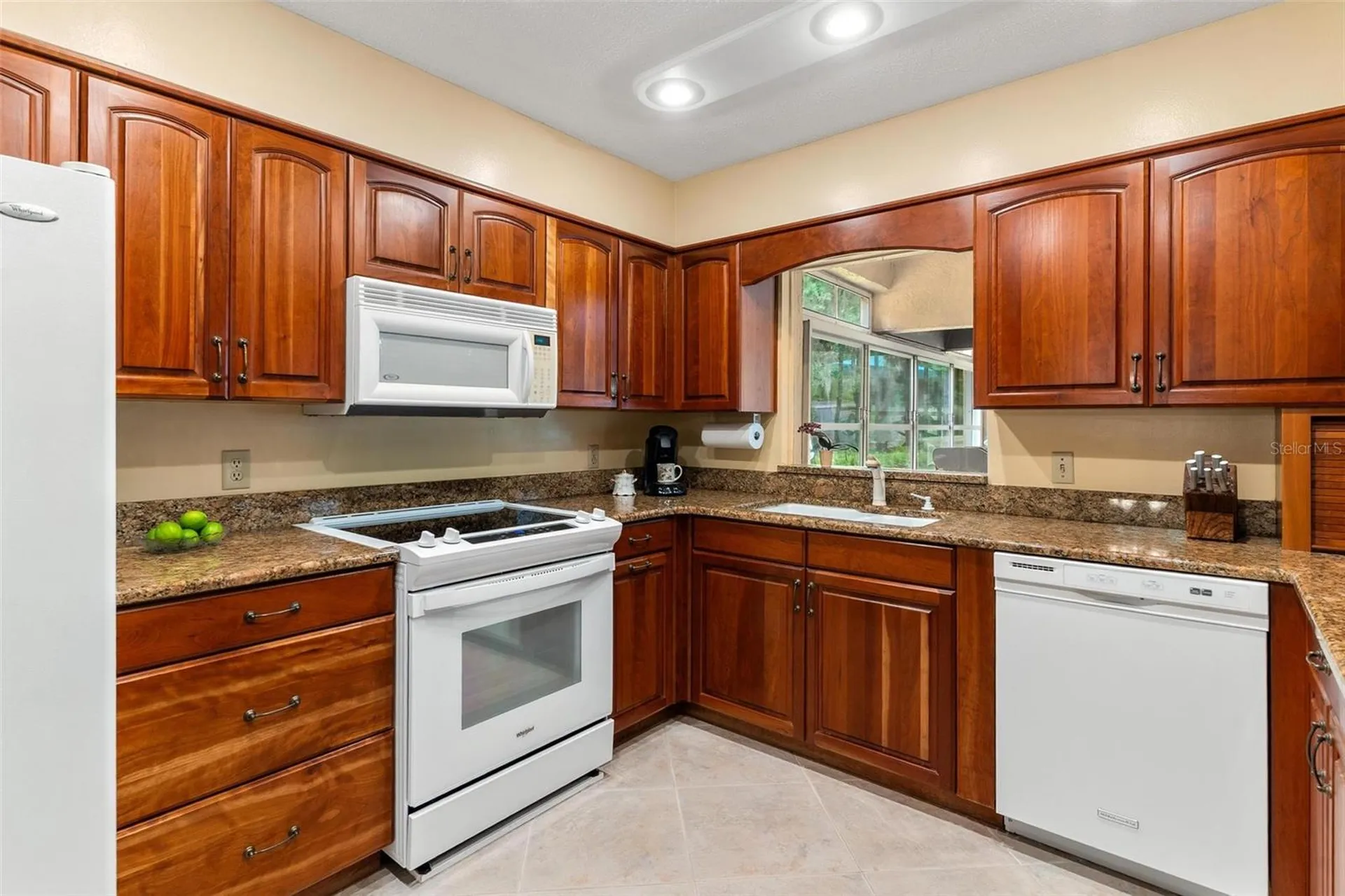 6400 Sunnyside Drive Leesburg FL 34748