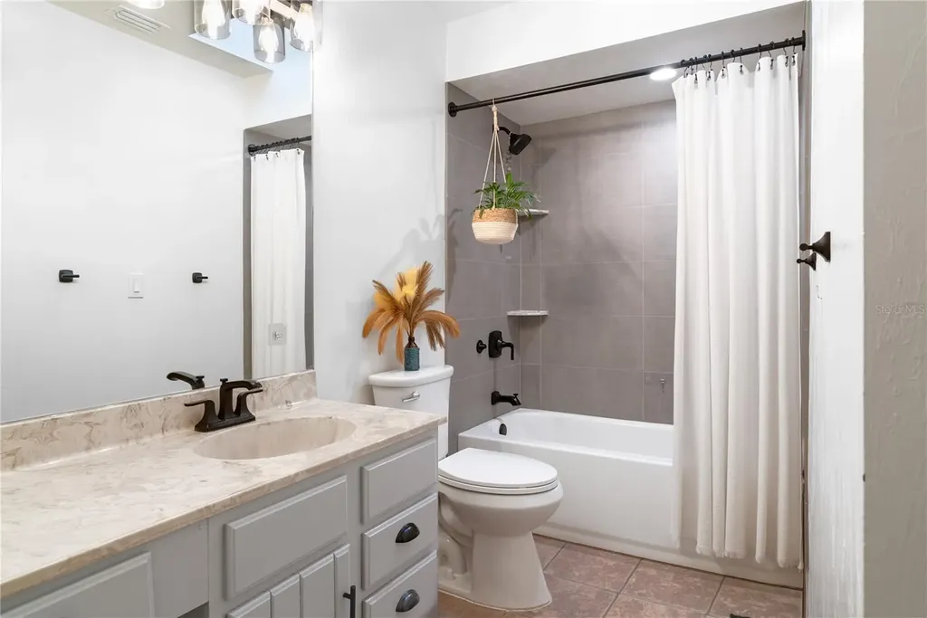550 Bottlebrush Court New Smyrna Beach FL 32168