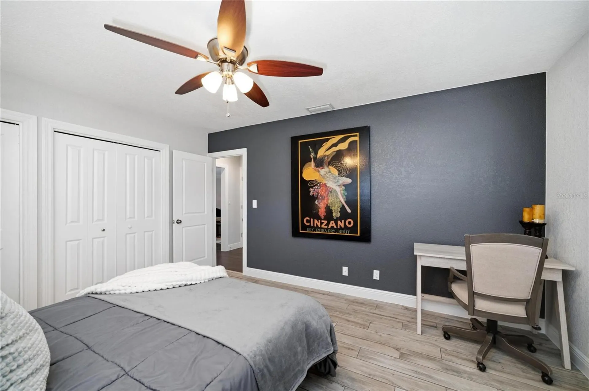6129 Leeland Street S St Petersburg FL 33715