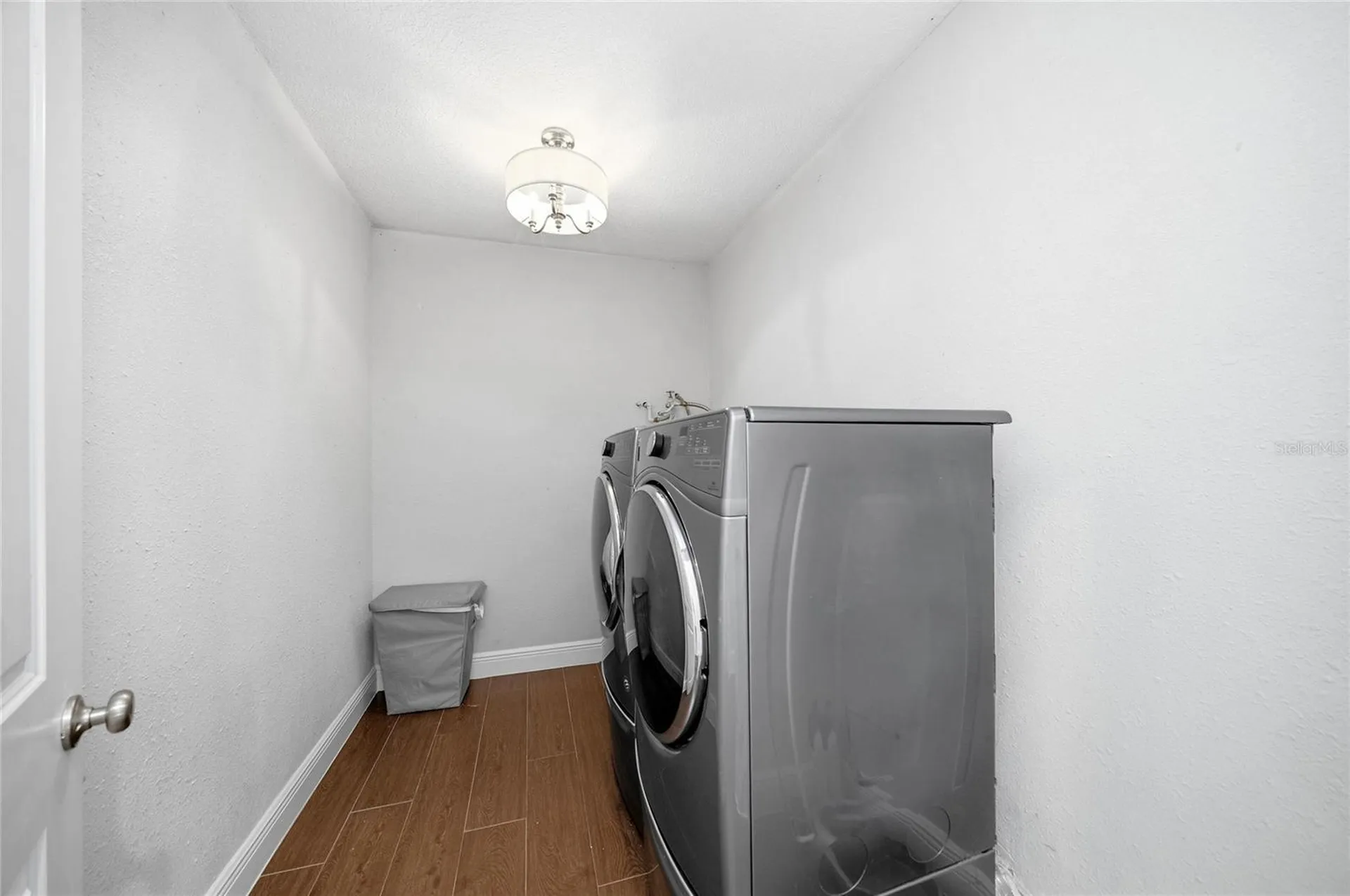 6129 Leeland Street S St Petersburg FL 33715