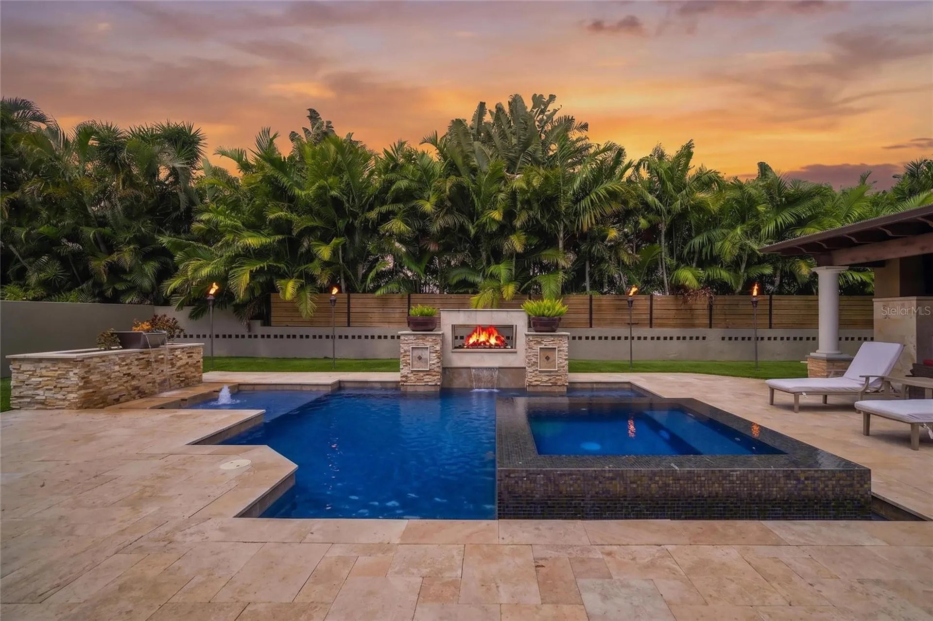 6129 Leeland Street S St Petersburg FL 33715