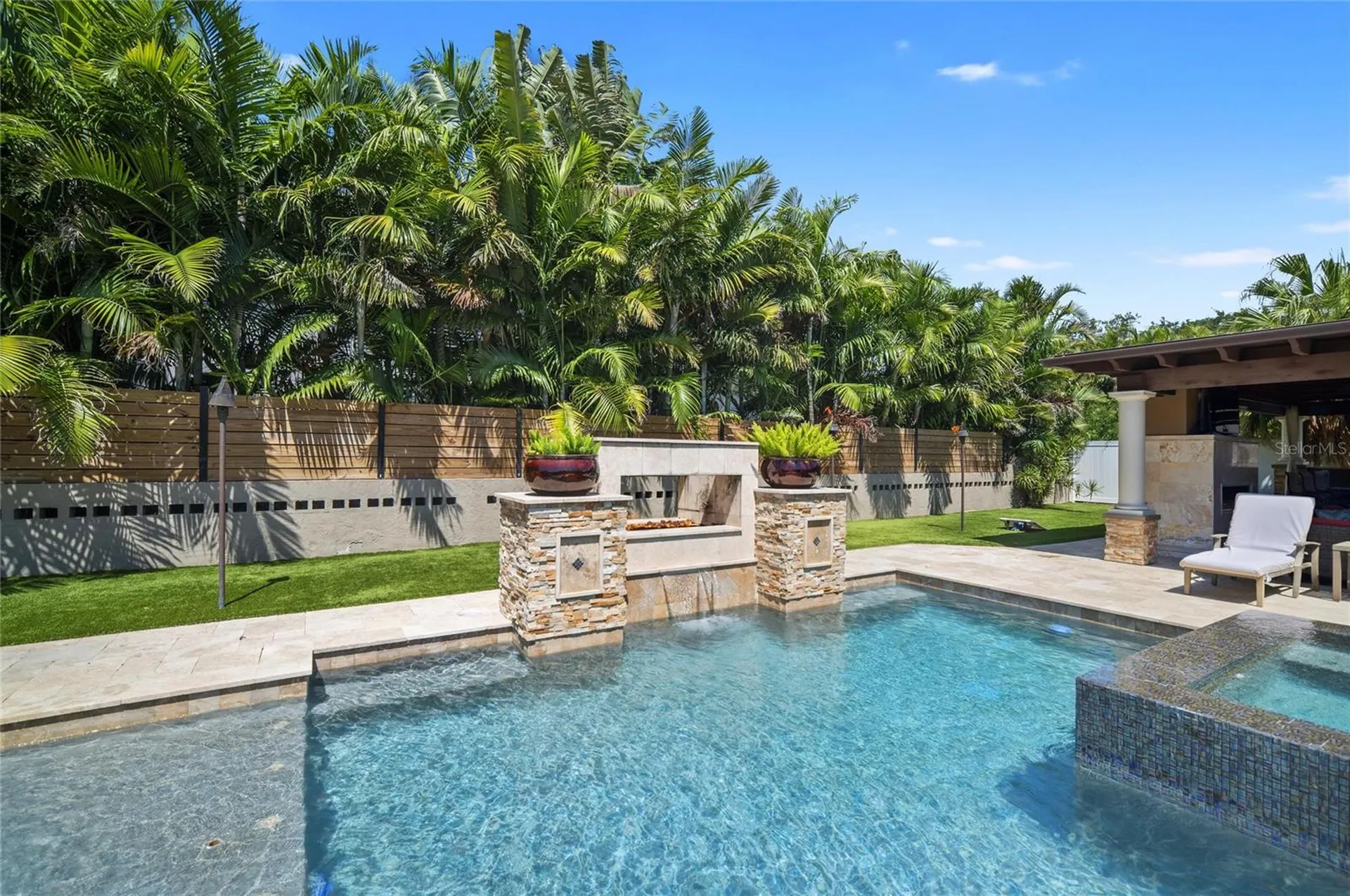 6129 Leeland Street S St Petersburg FL 33715