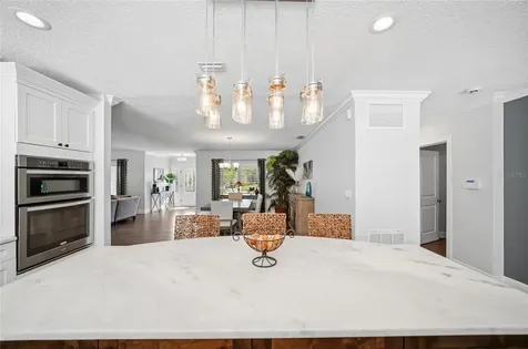 6129 Leeland Street S St Petersburg FL 33715
