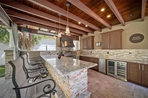 6129 Leeland Street S St Petersburg FL 33715