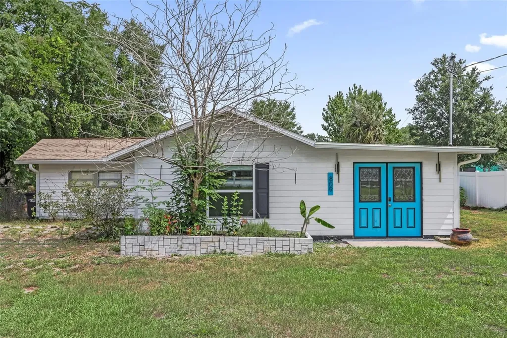 809 Grandview Avenue Altamonte Springs FL 32701