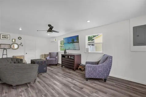 809 Grandview Avenue Altamonte Springs FL 32701