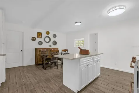 809 Grandview Avenue Altamonte Springs FL 32701