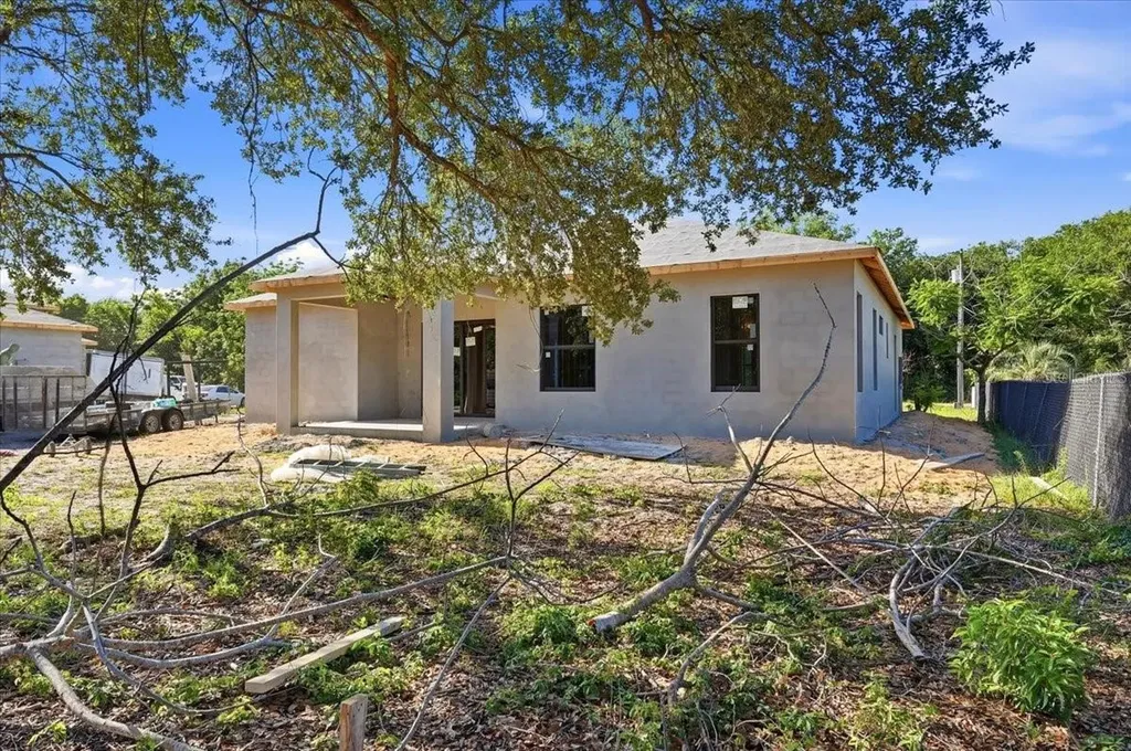 2906 Old State Road 64 W Avon Park FL 33825