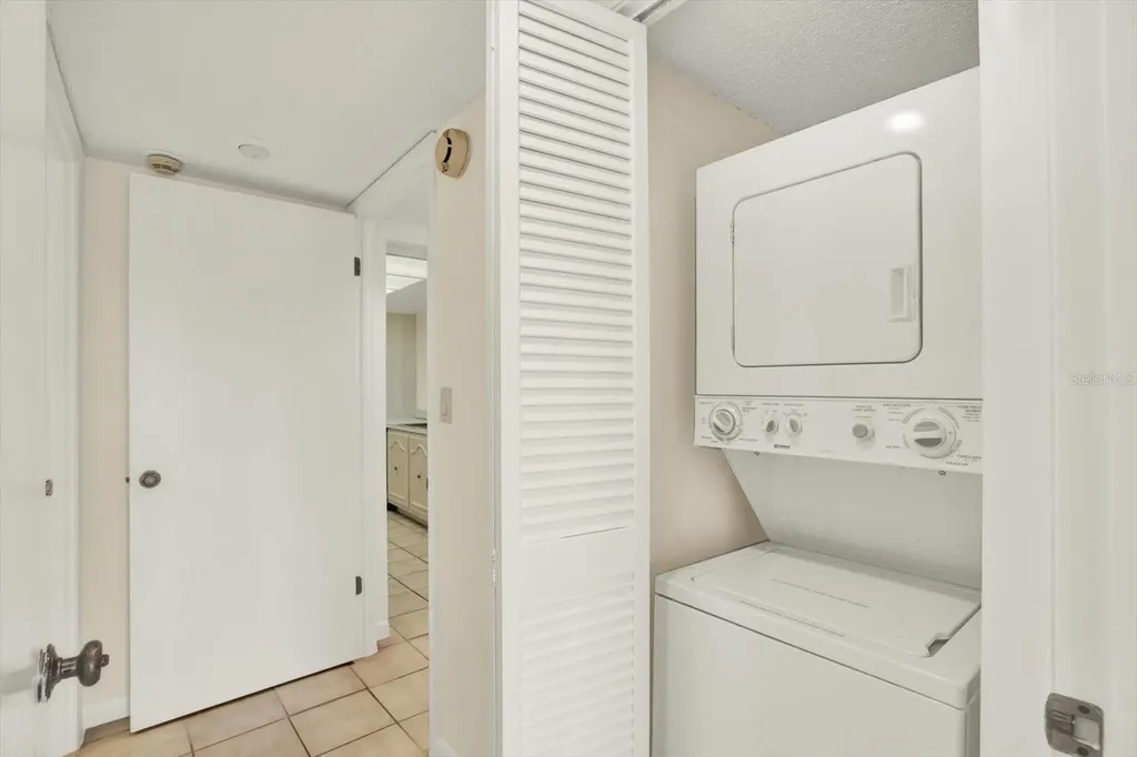 2611 Bayshore Boulevard Tampa FL 33629