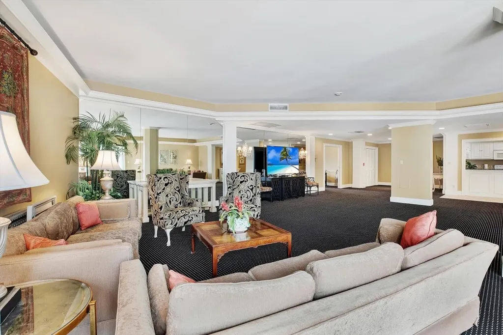 2611 Bayshore Boulevard Tampa FL 33629