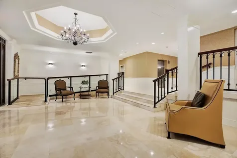 2611 Bayshore Boulevard Tampa FL 33629