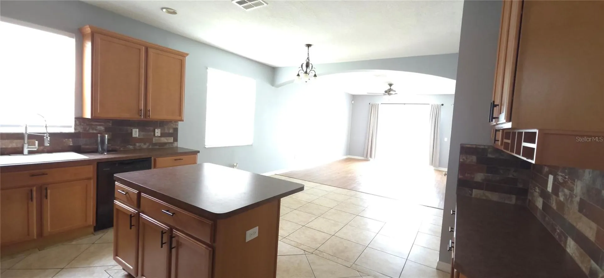 1115 Fennel Green Drive Seffner FL 33584