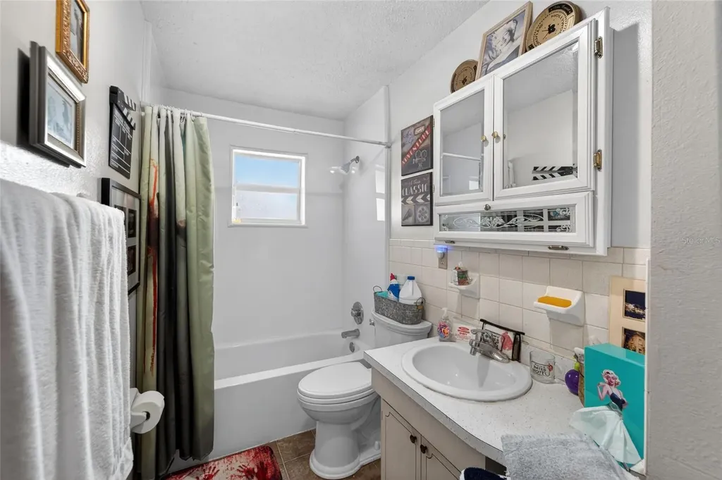 1740 Cherry Lane Lakeland FL 33811