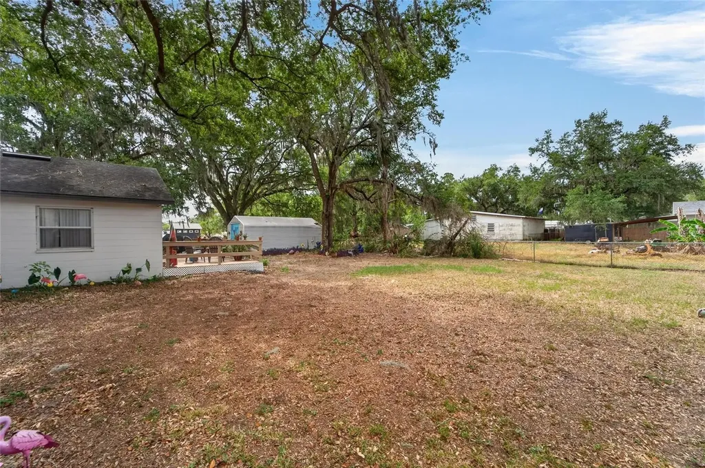 1740 Cherry Lane Lakeland FL 33811