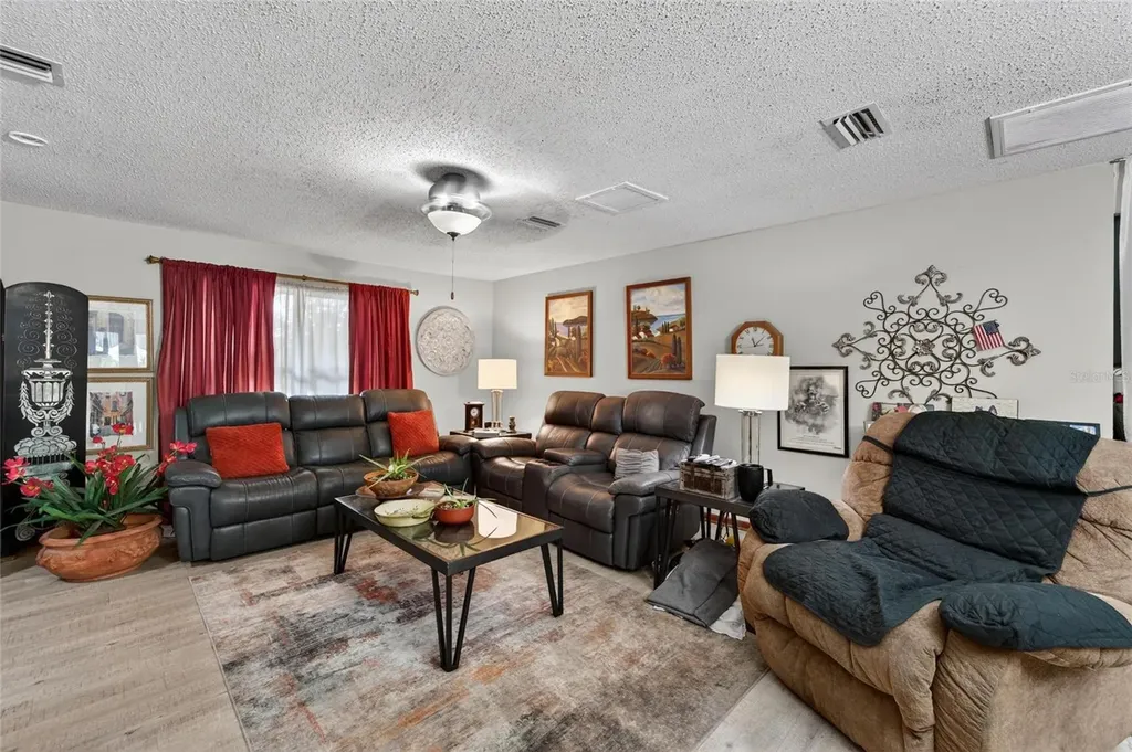 1740 Cherry Lane Lakeland FL 33811
