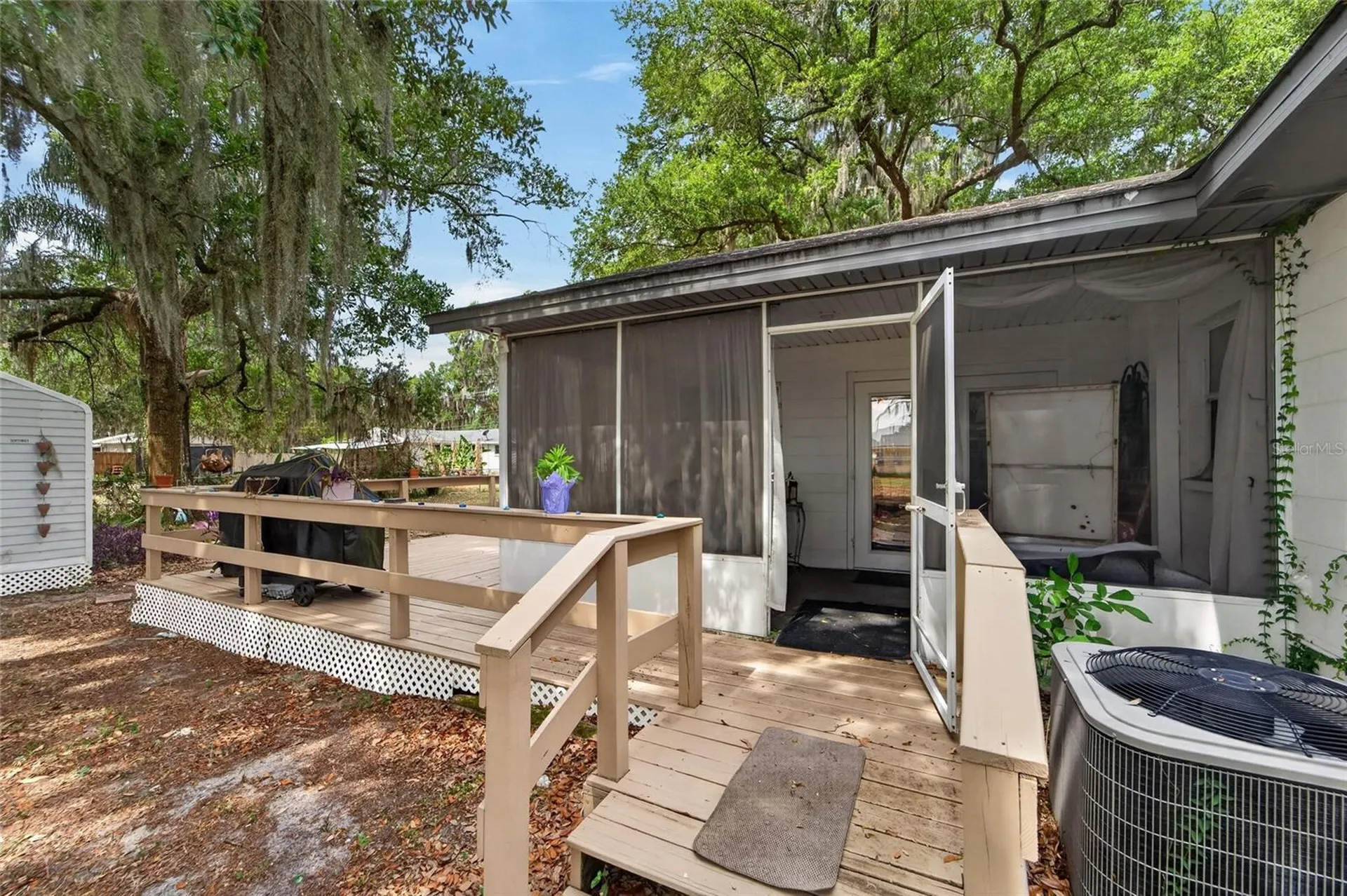 1740 Cherry Lane Lakeland FL 33811