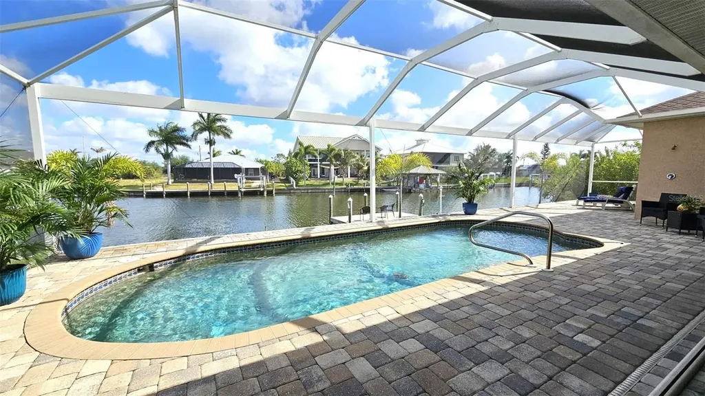 15506 Meacham Circle Port Charlotte FL 33981
