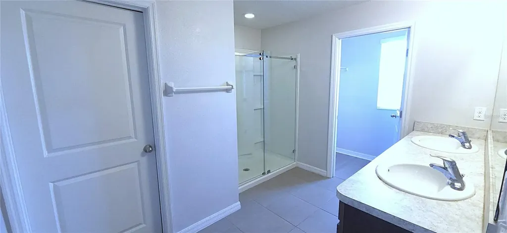 9628 Troncais Circle Thonotosassa FL 33592