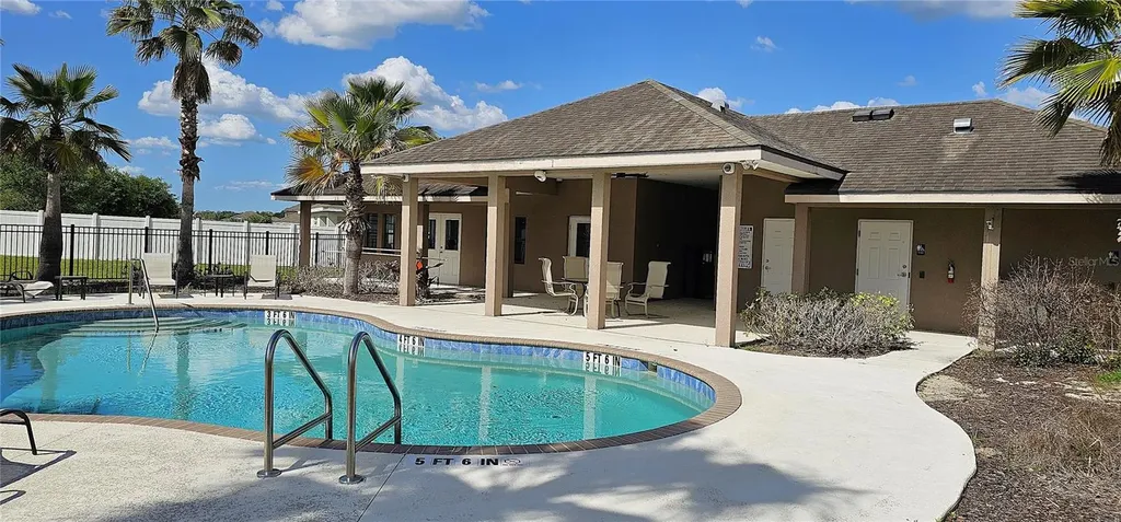 9628 Troncais Circle Thonotosassa FL 33592