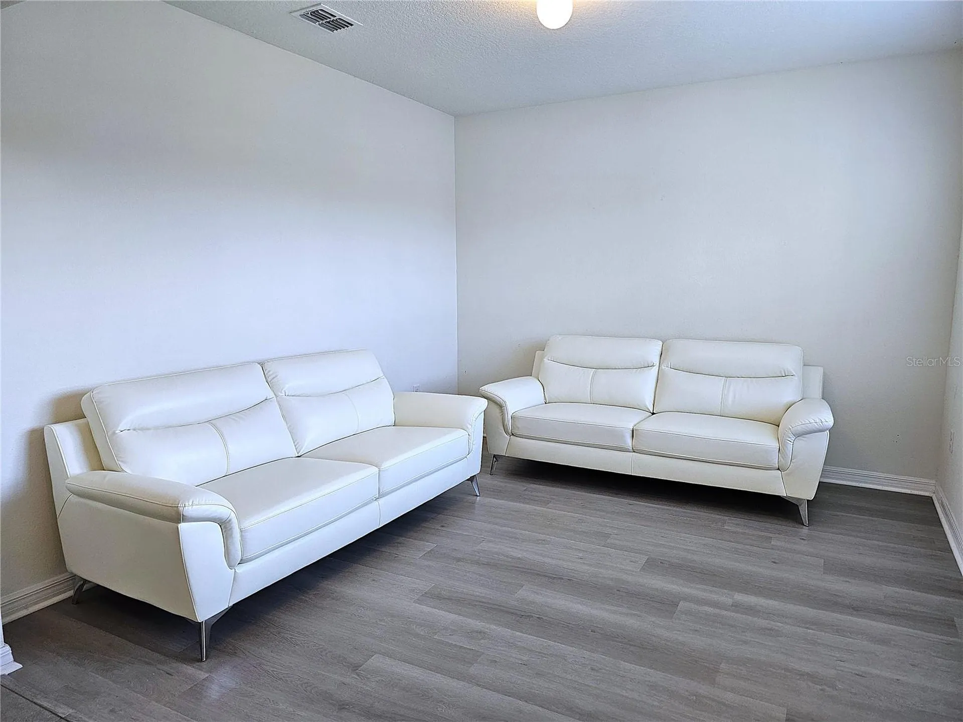 9628 Troncais Circle Thonotosassa FL 33592