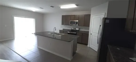 9628 Troncais Circle Thonotosassa FL 33592