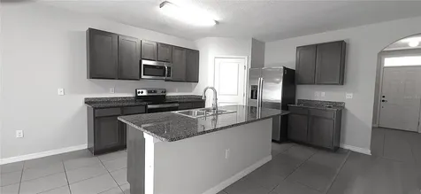 9628 Troncais Circle Thonotosassa FL 33592