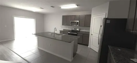 9628 Troncais Circle Thonotosassa FL 33592