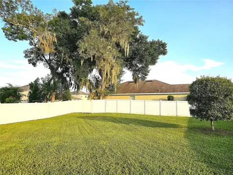 9628 Troncais Circle Thonotosassa FL 33592