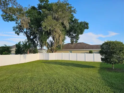 9628 Troncais Circle Thonotosassa FL 33592