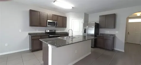 9628 Troncais Circle Thonotosassa FL 33592