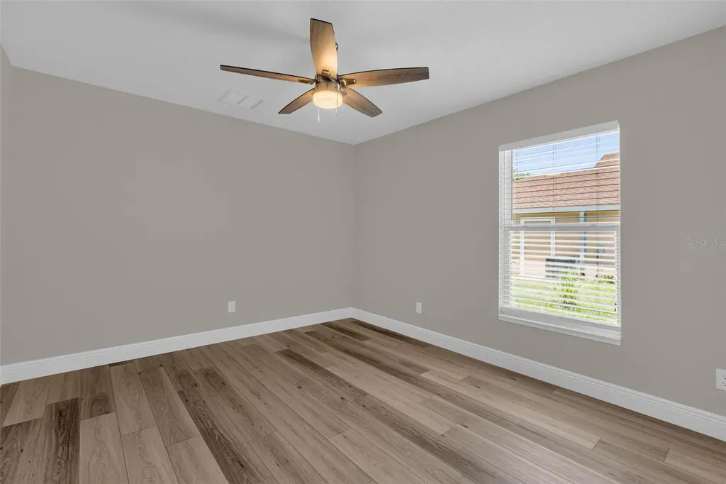 706 Stanley Avenue Wildwood FL 34785