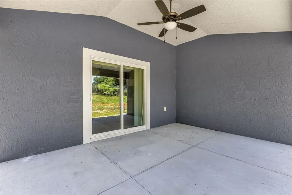 706 Stanley Avenue Wildwood FL 34785