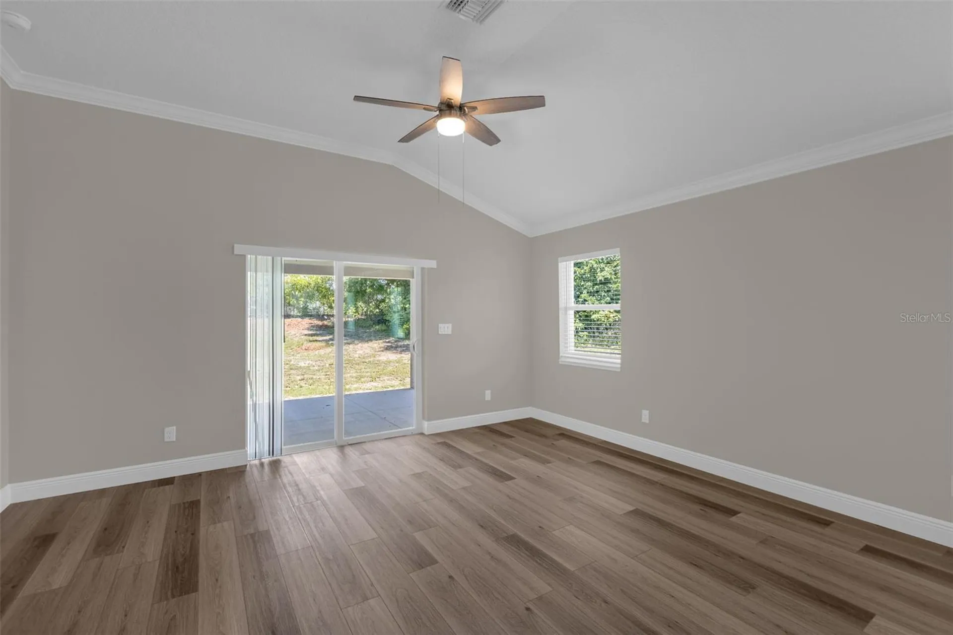 706 Stanley Avenue Wildwood FL 34785