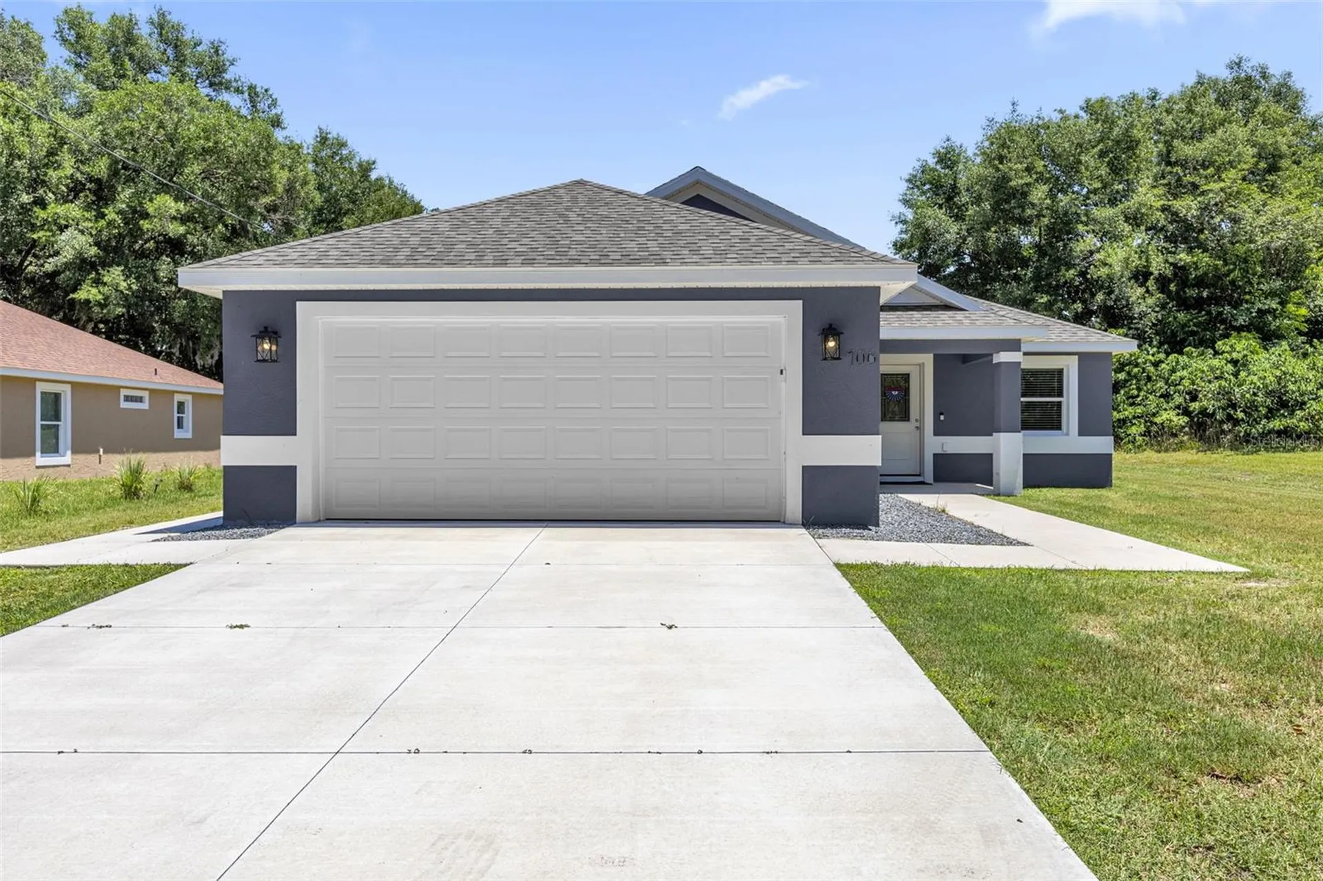 706 Stanley Avenue Wildwood FL 34785