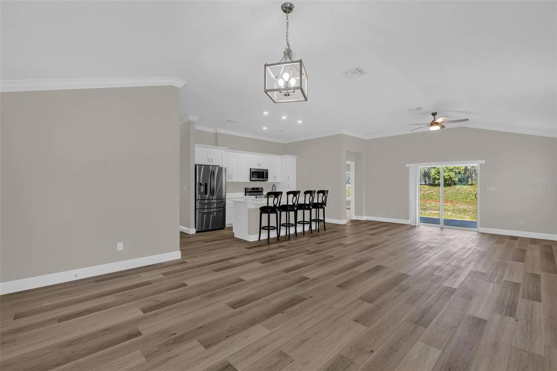 706 Stanley Avenue Wildwood FL 34785