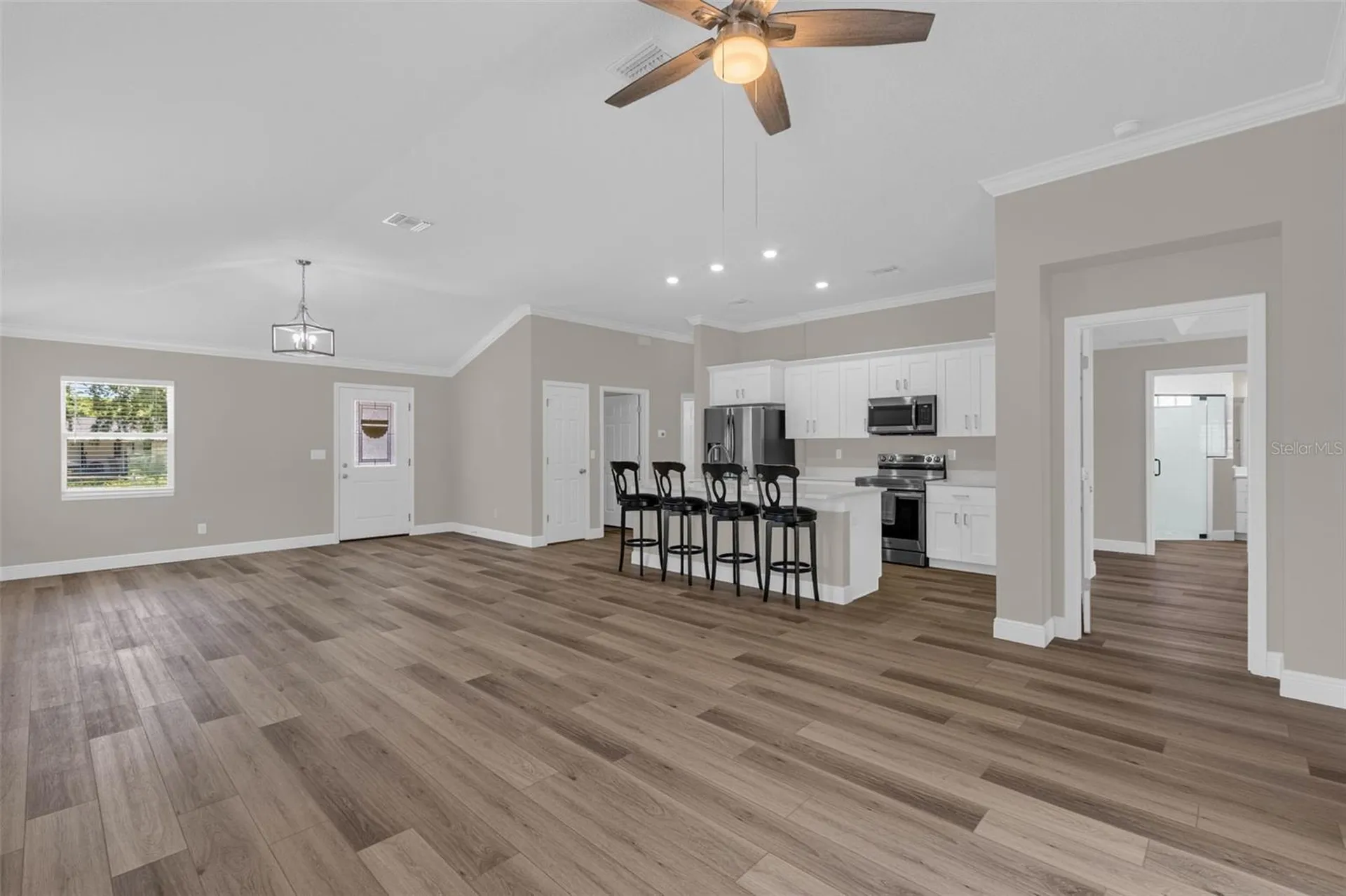 706 Stanley Avenue Wildwood FL 34785