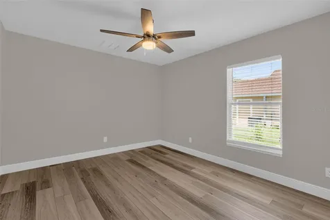 706 Stanley Avenue Wildwood FL 34785