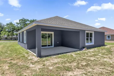 706 Stanley Avenue Wildwood FL 34785