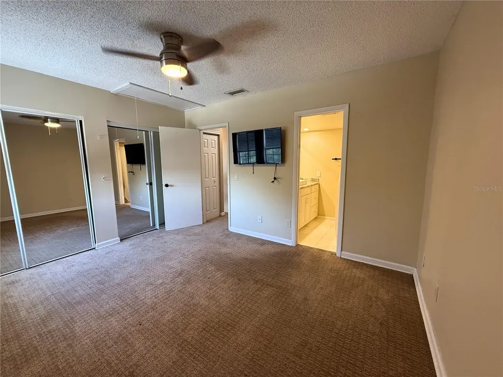 4821 W Mcelroy Avenue Tampa FL 33611