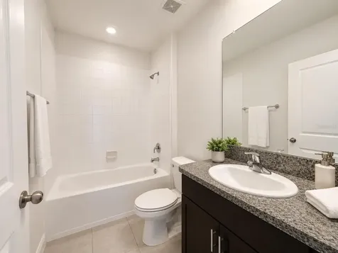 5462 Grays Harbor Court Wimauma FL 33598