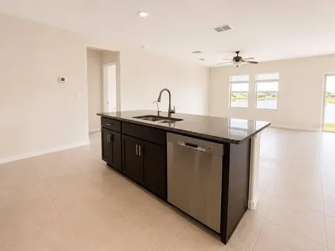 5462 Grays Harbor Court Wimauma FL 33598