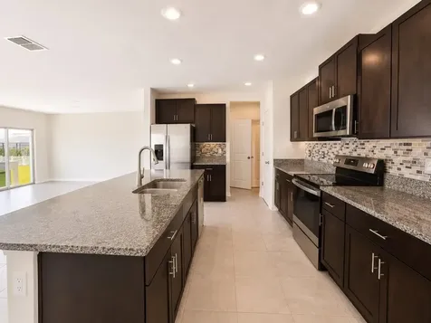 5462 Grays Harbor Court Wimauma FL 33598