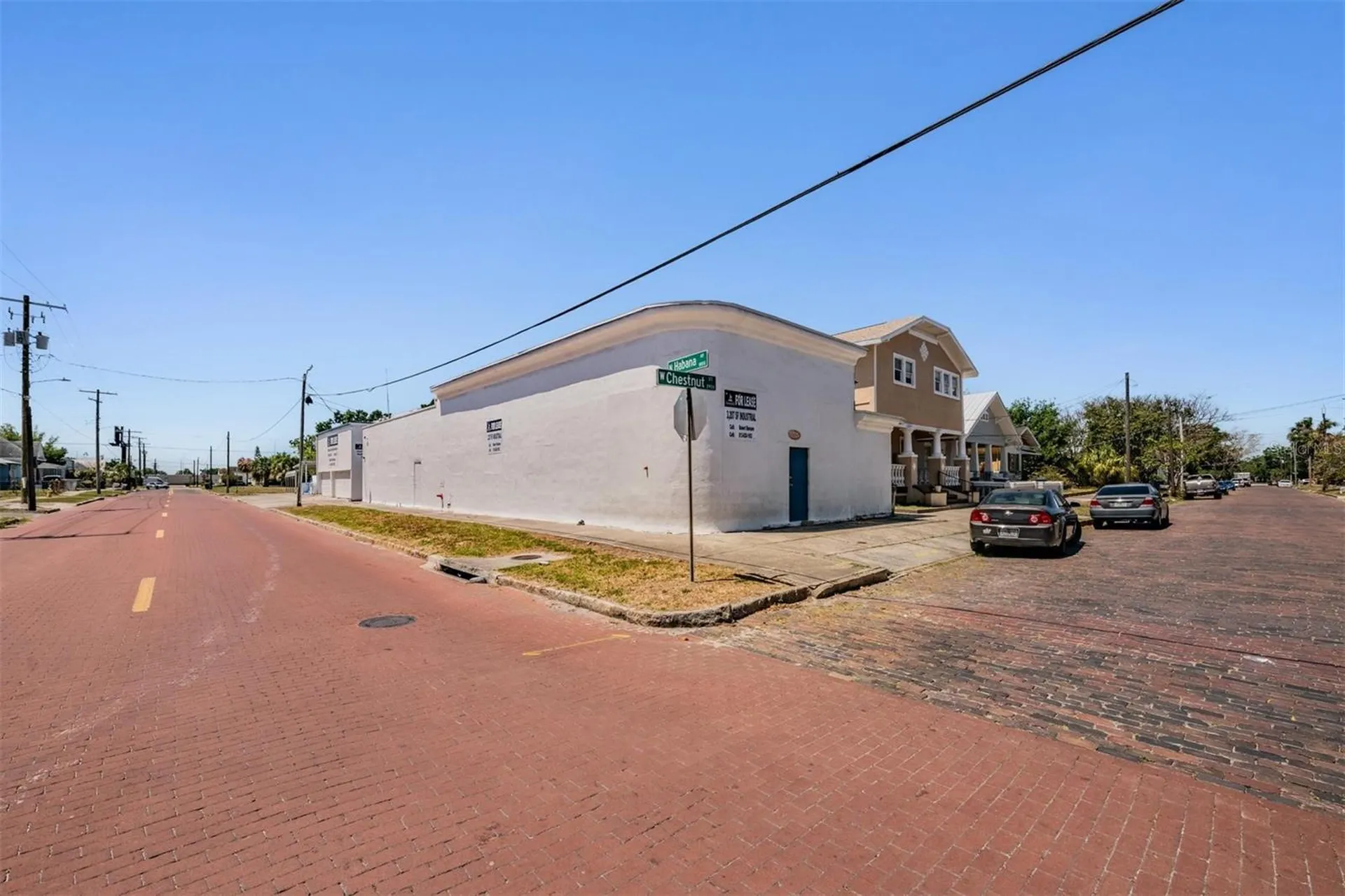 2902 W Chestnut Street Tampa FL 33607