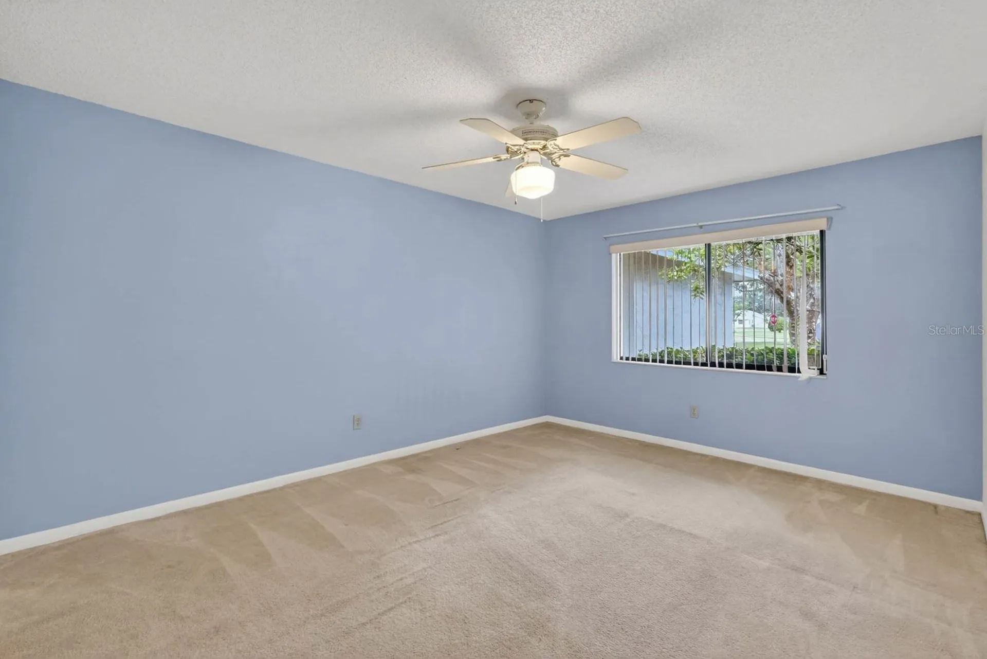 12 Lake Forest Circle N Palm Coast FL 32137