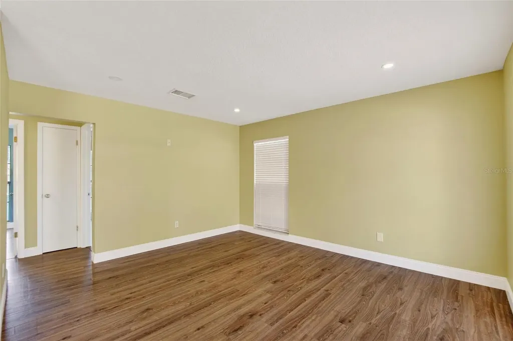 2340 Merrily Circle S Seffner FL 33584