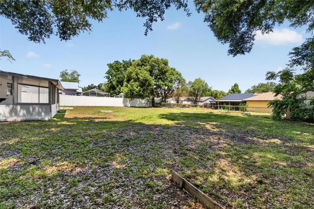2340 Merrily Circle S Seffner FL 33584