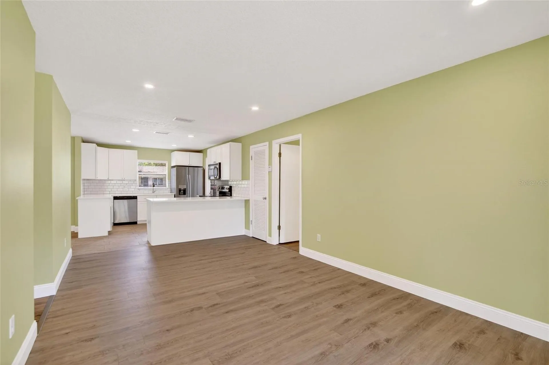 2340 Merrily Circle S Seffner FL 33584